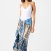 Women Tiare Hawaii | Pom Pom Sarong